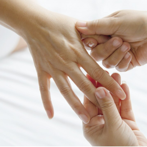 1000000636 Nail Center en Russafa